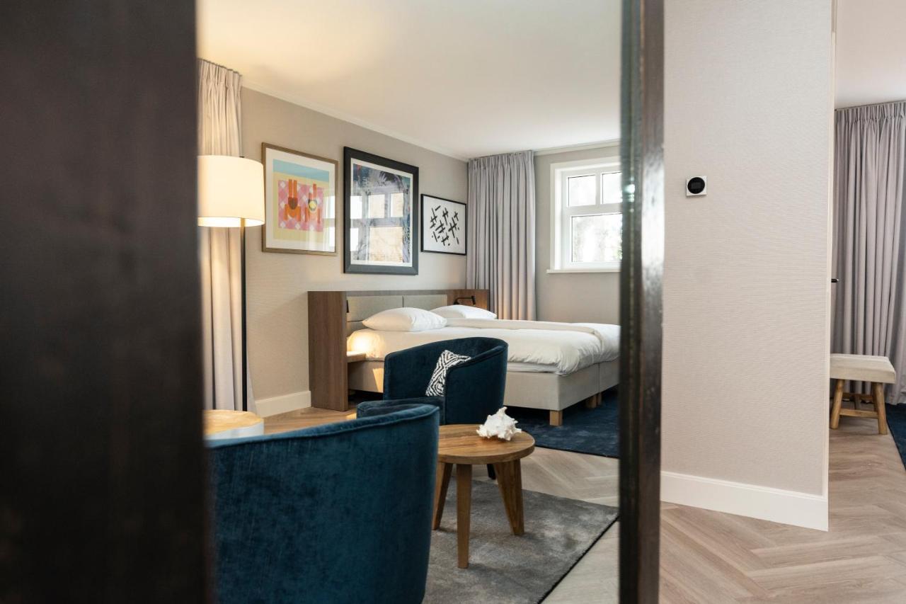 Hampton Home B&B Suites De Koog  Exteriör bild