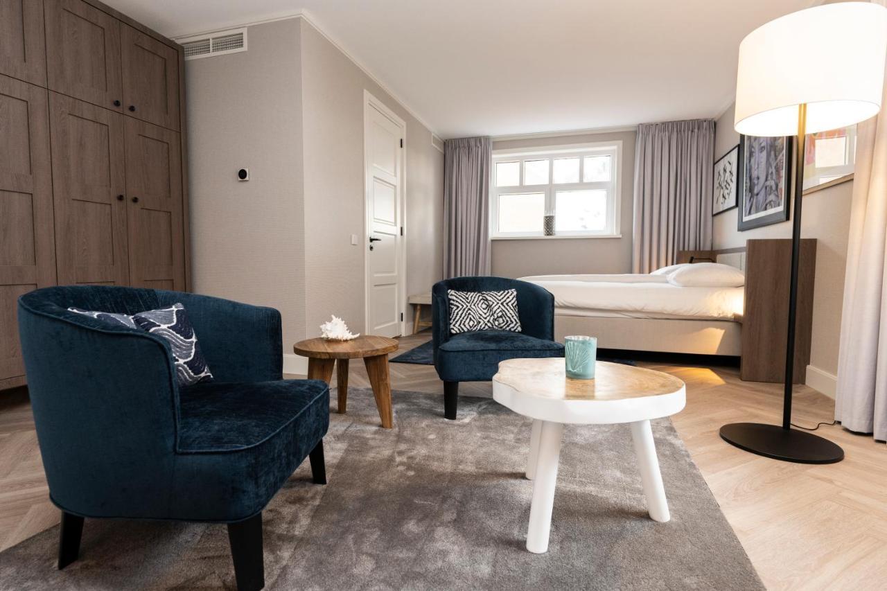 Hampton Home B&B Suites De Koog  Exteriör bild